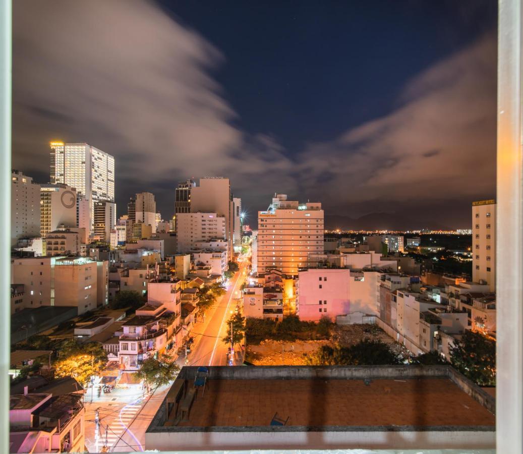 Starlight Nha Trang Hotell Exteriör bild